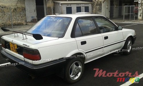 1990' Toyota Corolla none photo #1