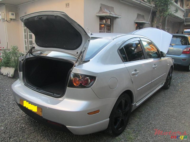 2005' Mazda 3 photo #7