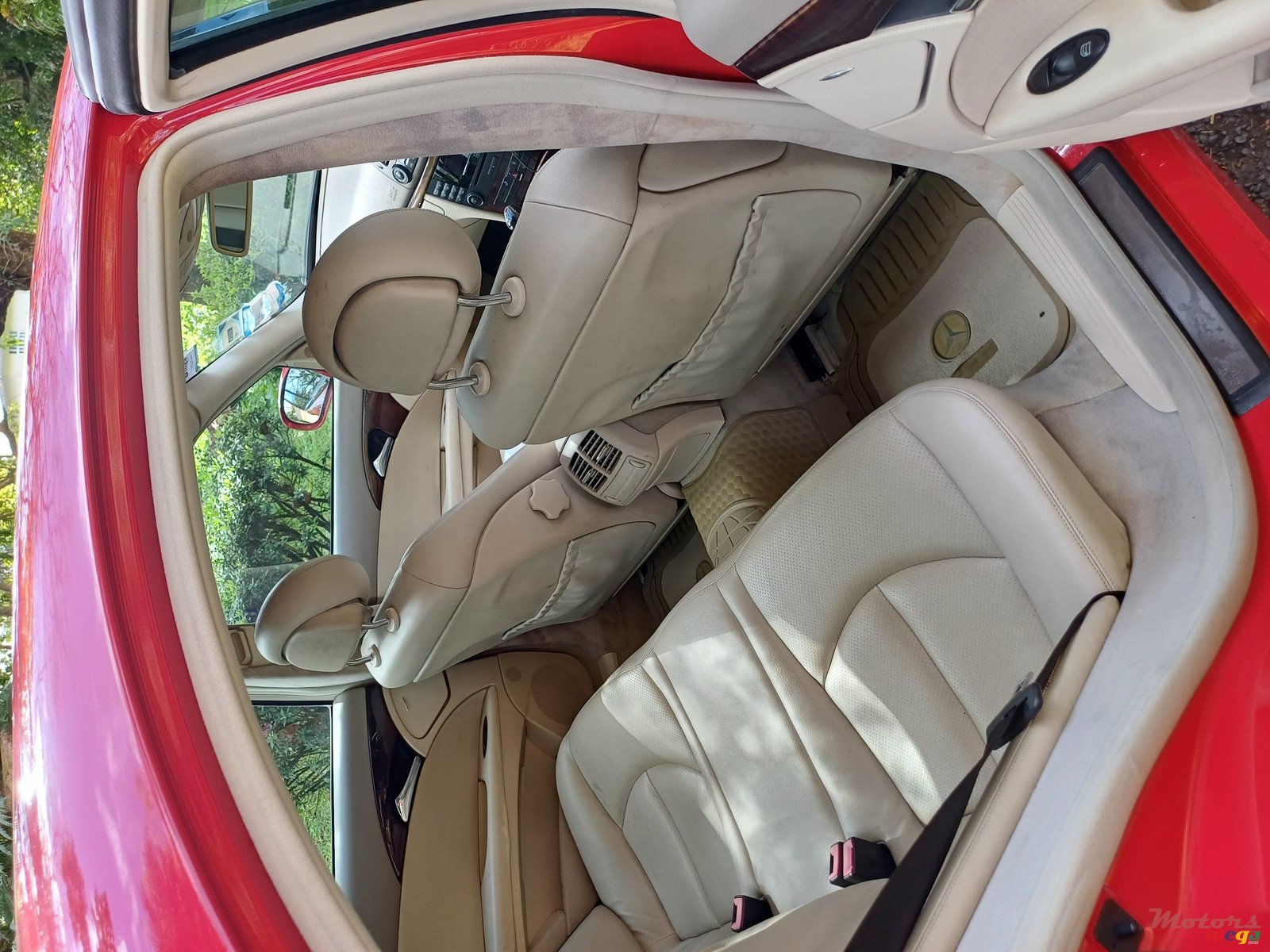 2004' Mercedes-Benz 220 CDI photo #5