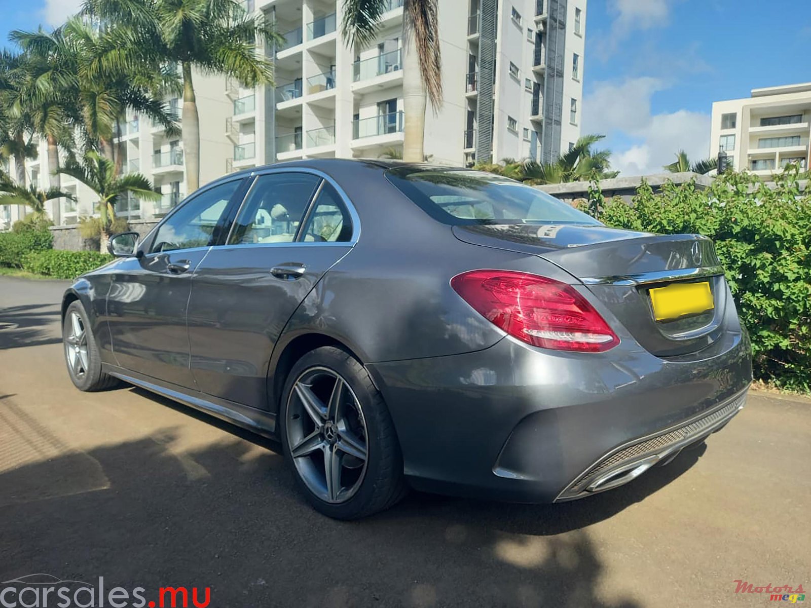 2017' Mercedes-Benz C 180 AMG 1.6 photo #3