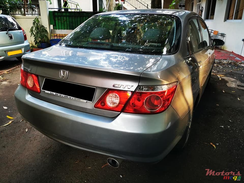 2007' Honda City photo #3