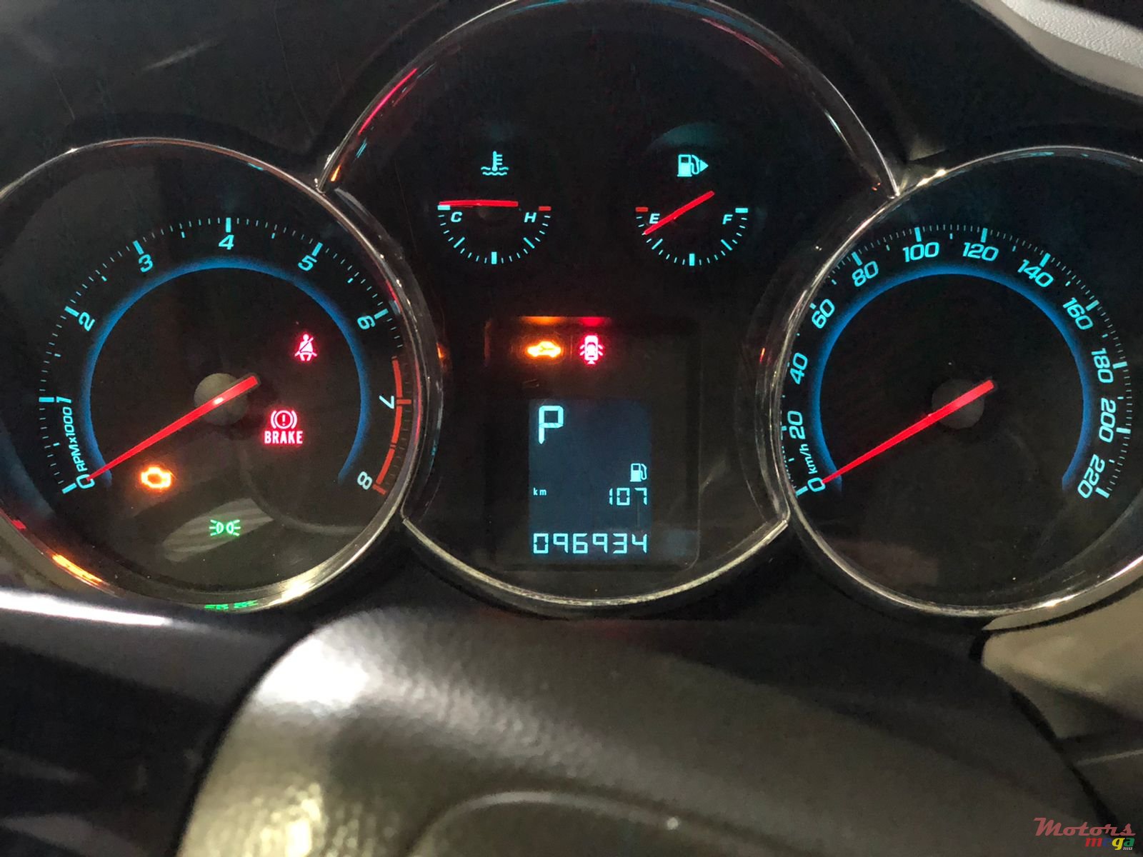 2013' Chevrolet Cruze photo #5