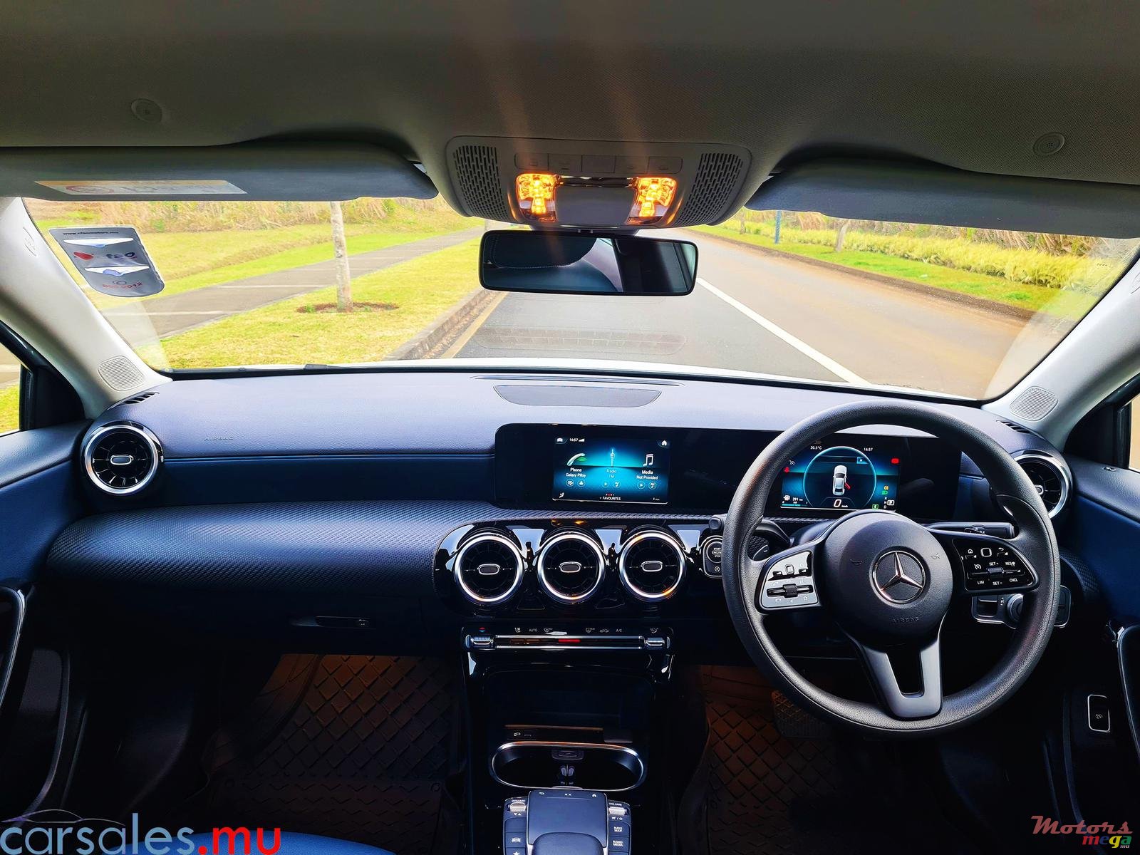 2020' Mercedes-Benz A 200 Progressive photo #6
