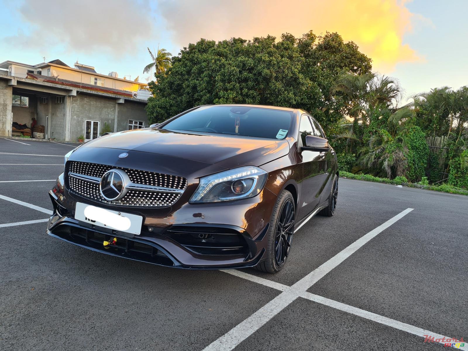 2015' Mercedes-Benz A 180 Automatic photo #4