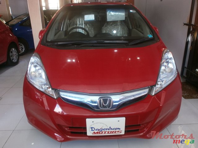 2013' Honda Fit photo #1
