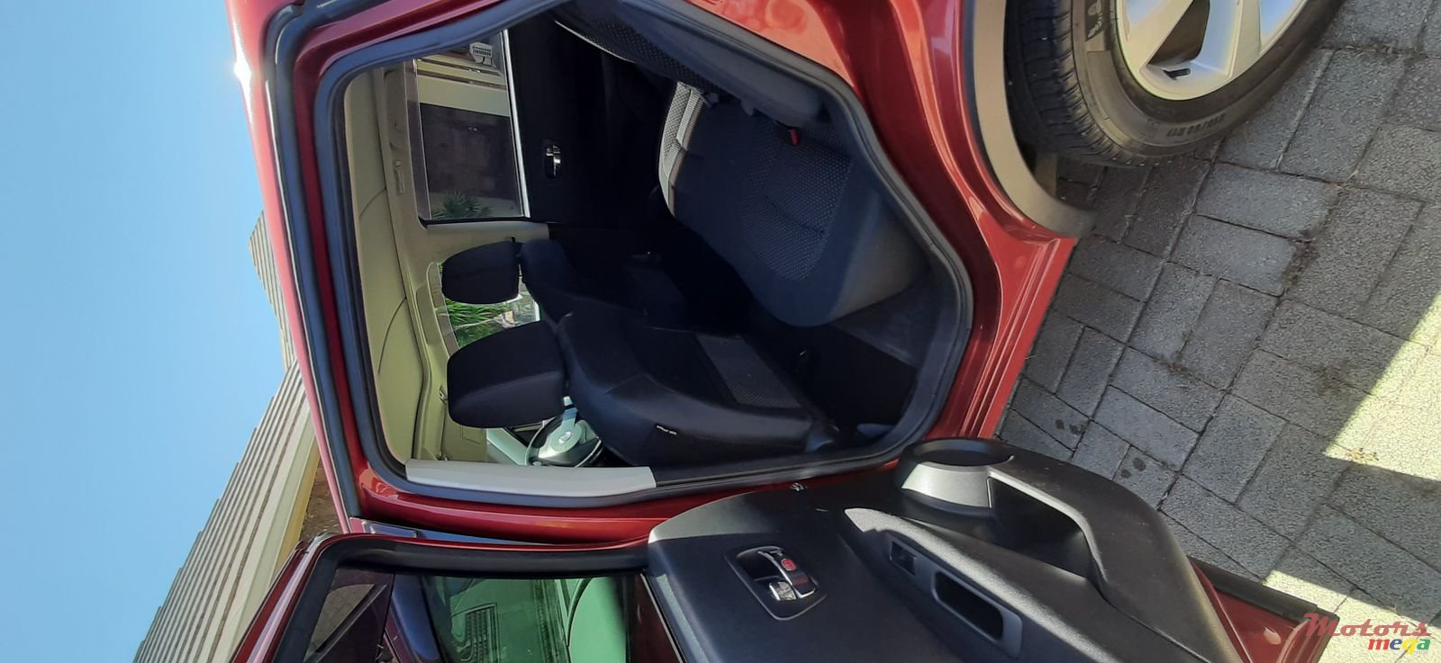 2010' Nissan Qashqai photo #3