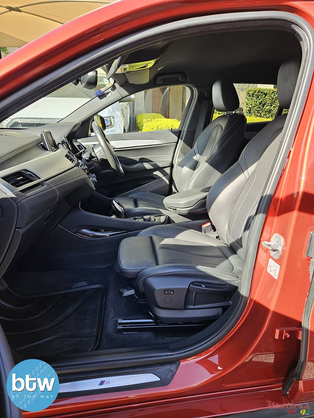 2018' BMW X2 sDRIVE 18i M Sport Package photo #4