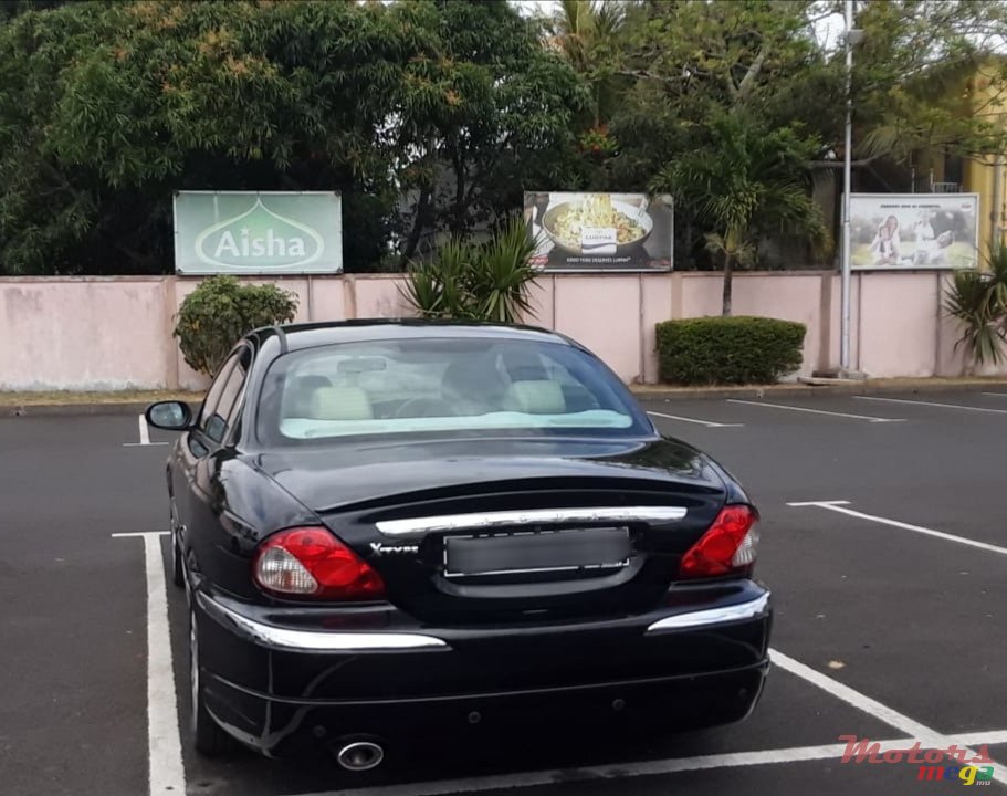 2008' Jaguar photo #2