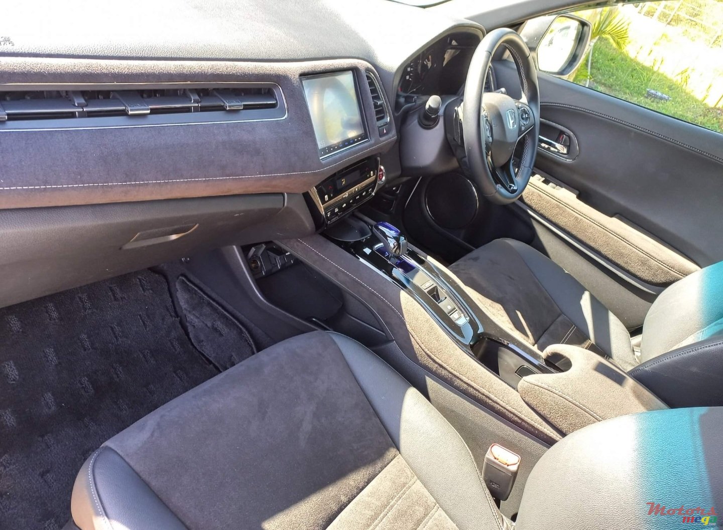 2018' Honda HR-V Model RS photo #5