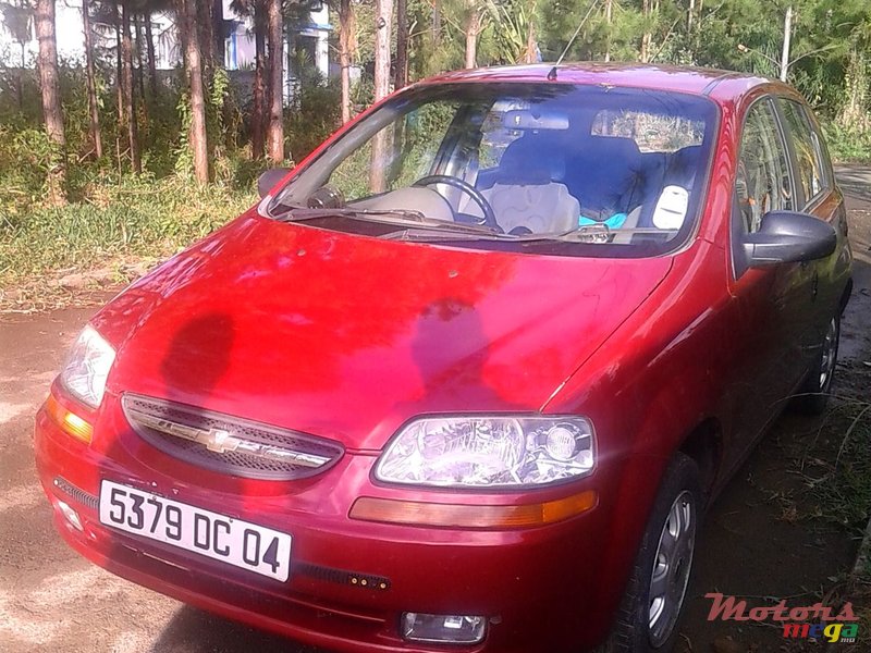 2004' Chevrolet Aveo photo #2