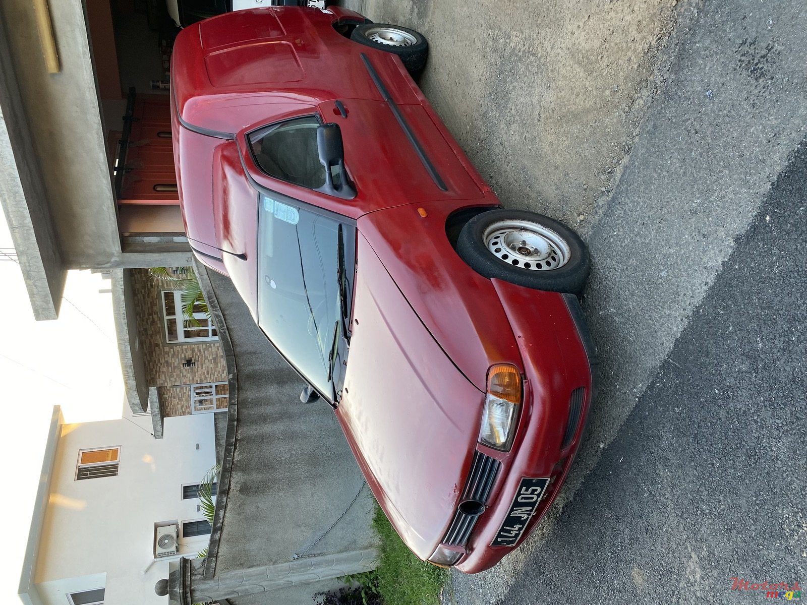 2005' Volkswagen photo #1