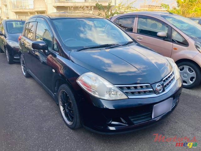 2008' Nissan Tiida photo #2