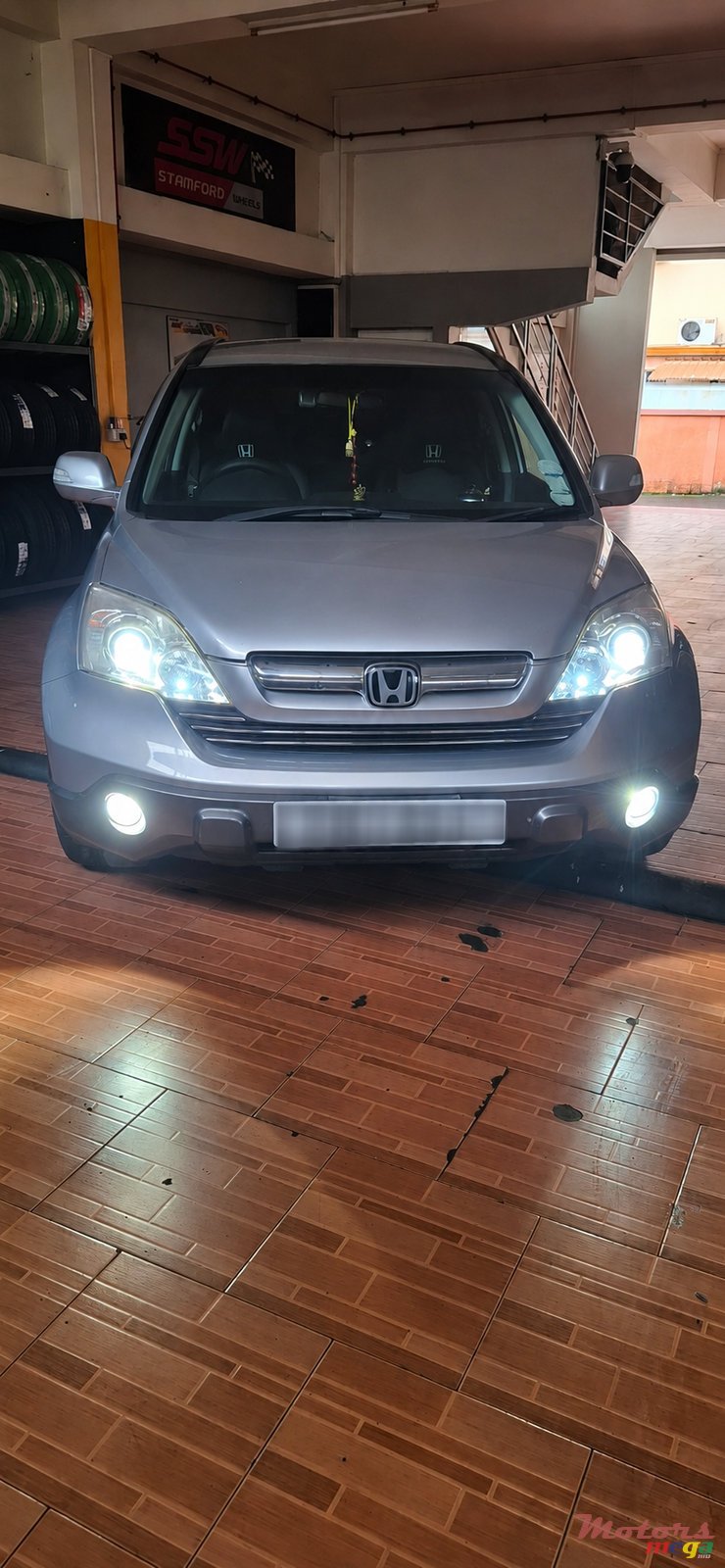 2009' Honda CR-V photo #1