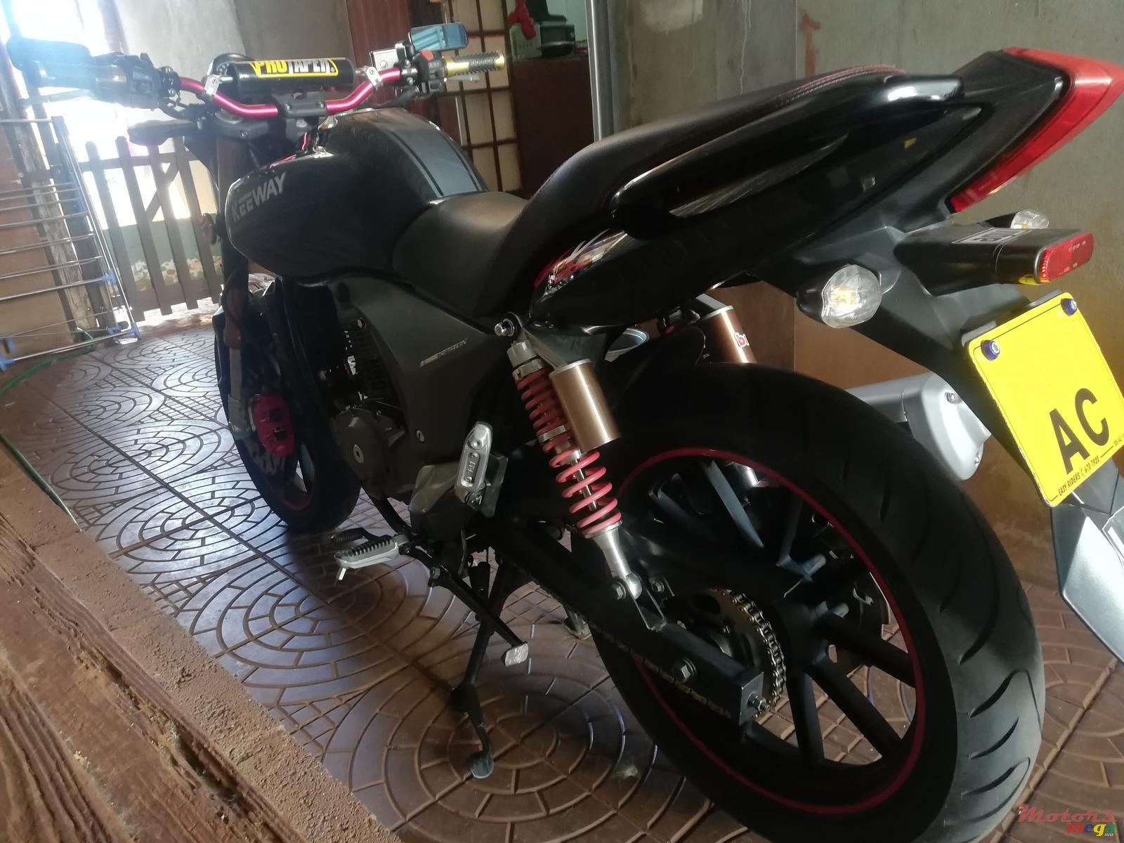 2017' Keeway RKV 200s photo #4