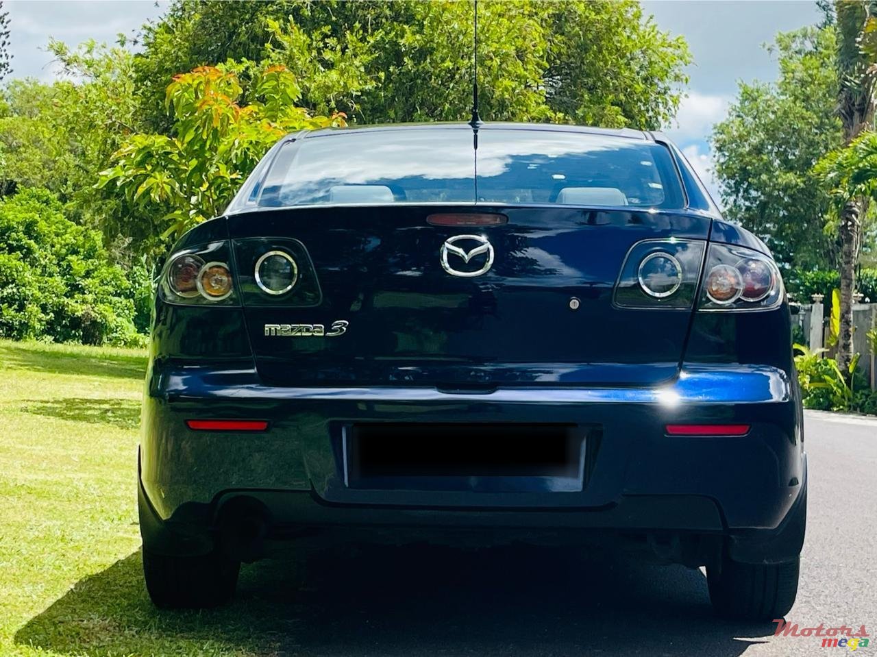 2009' Mazda 3 photo #3
