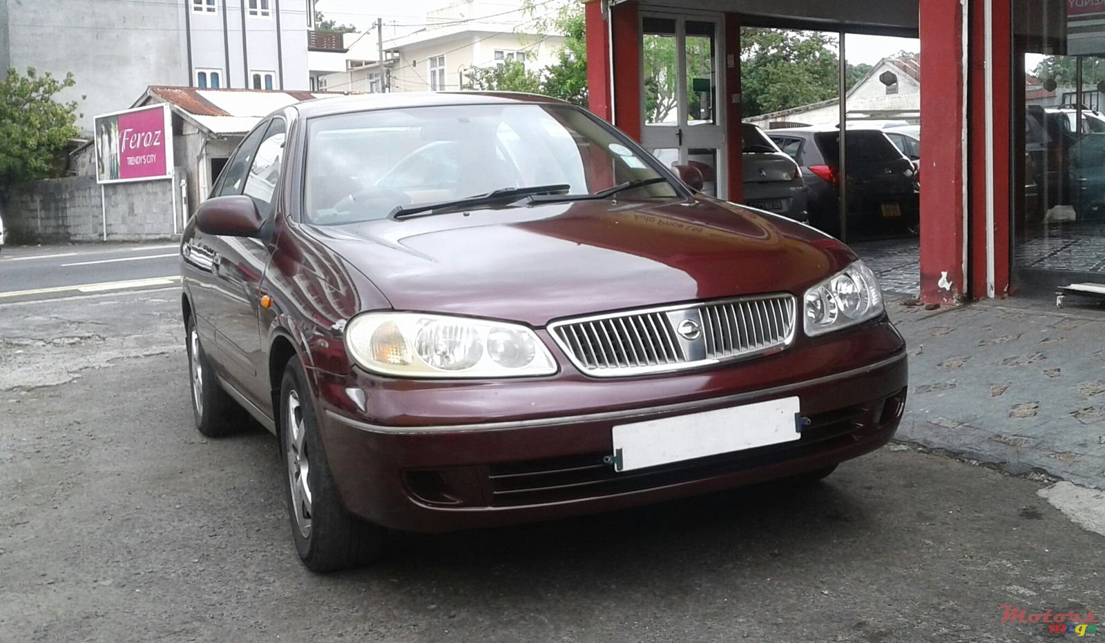 2003' Nissan Sunny N17 Ex Saloon photo #1