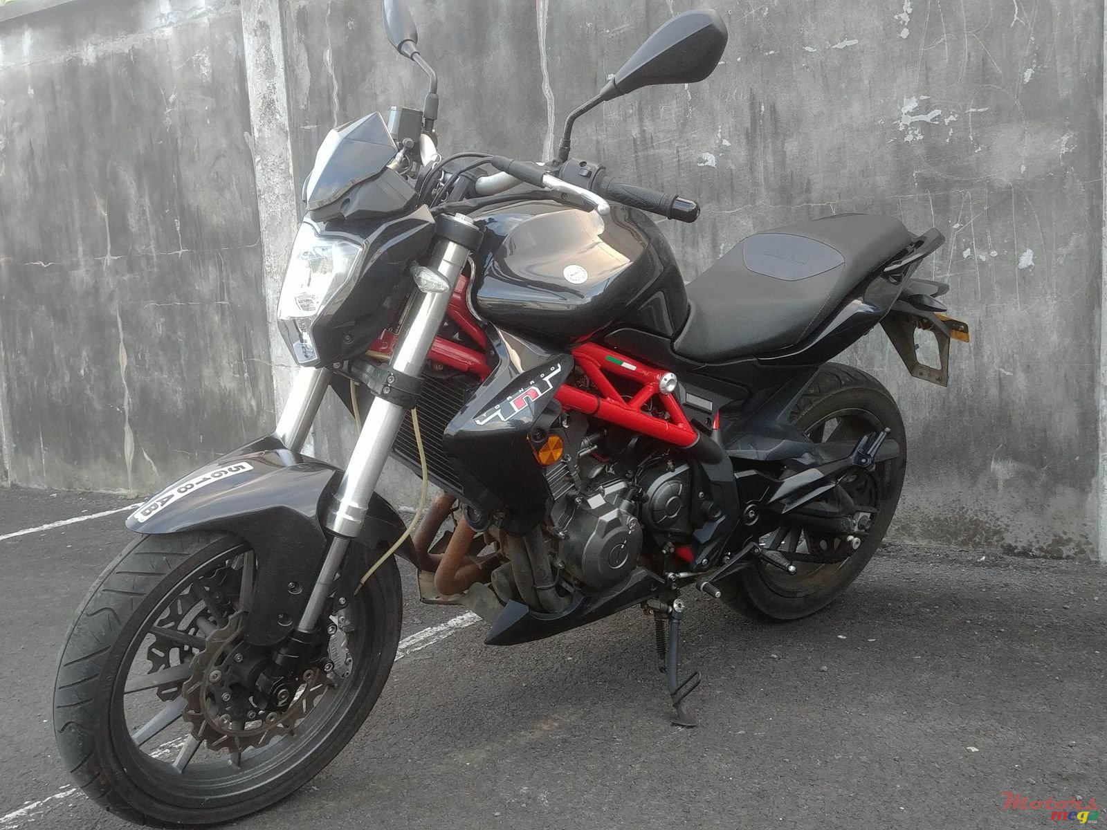 2016' Benelli TNT 300 photo #1