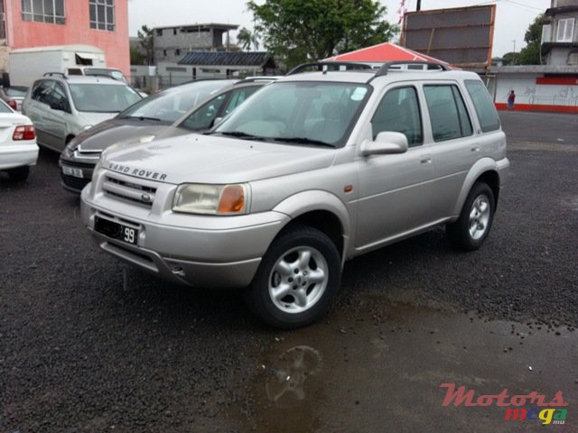 1999' Land Rover Freelander photo #1