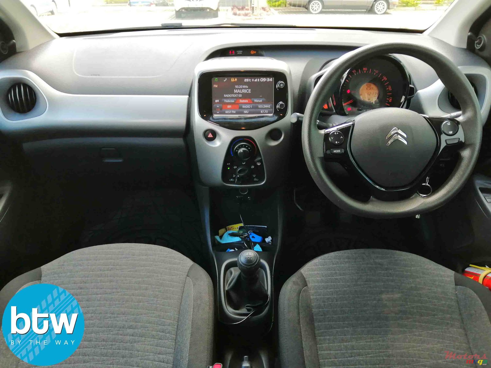 2015' Citroen C1 photo #6