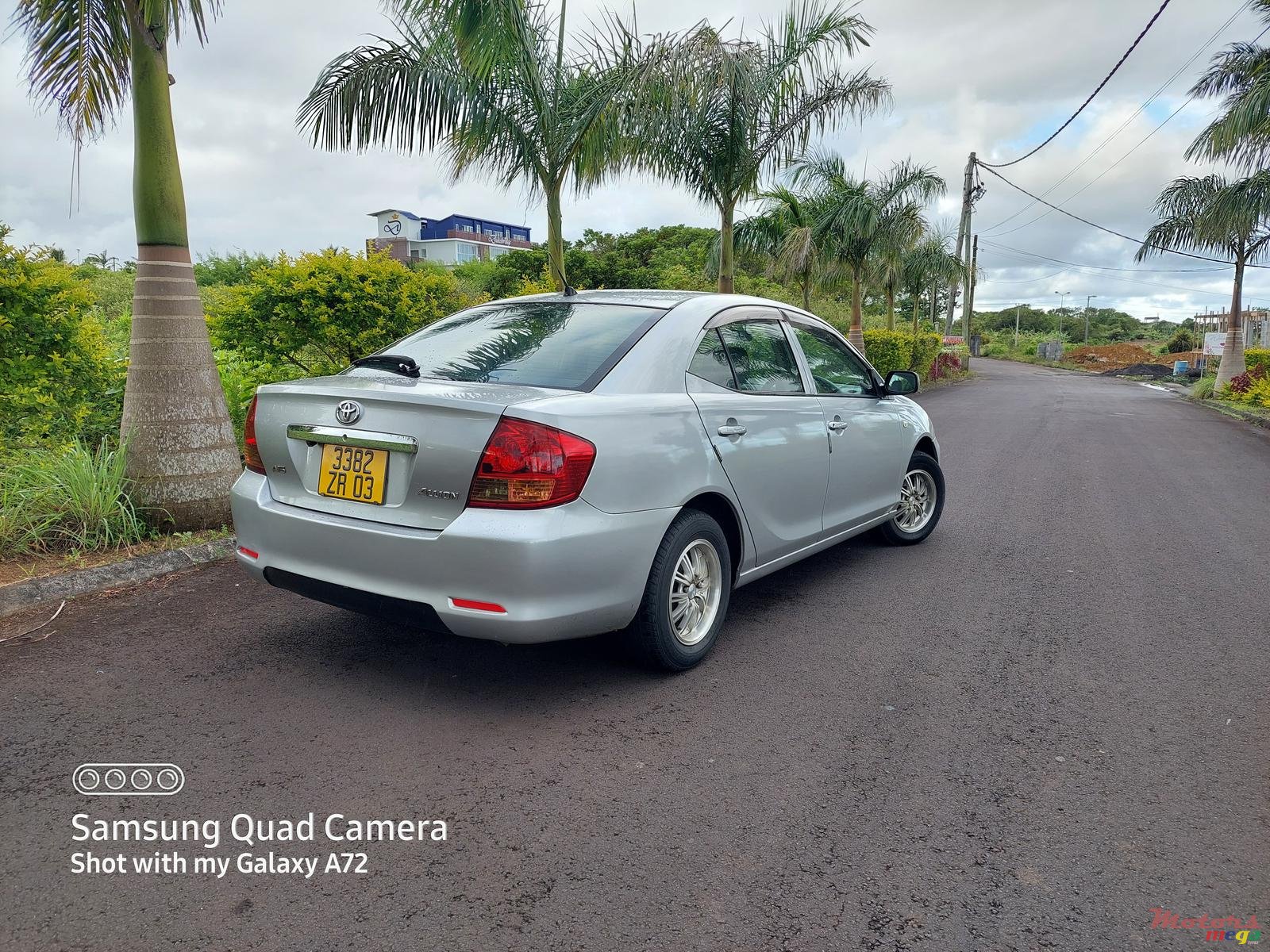 2003' Toyota Allion photo #3