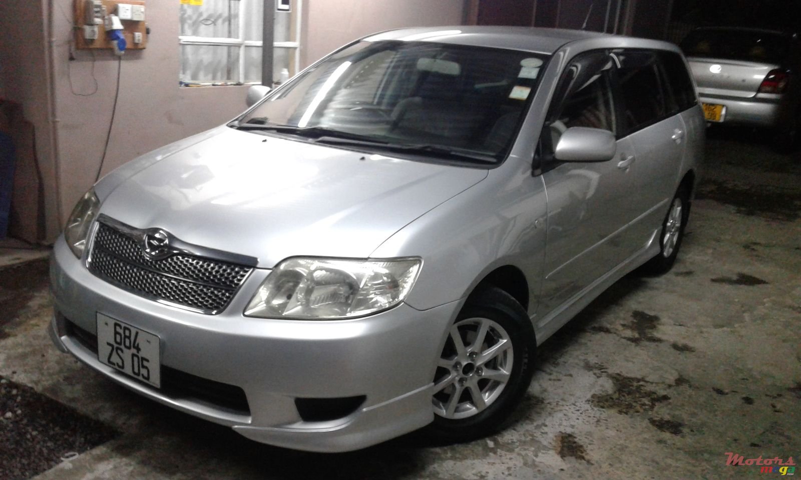 2005' Toyota Fielder X photo #5