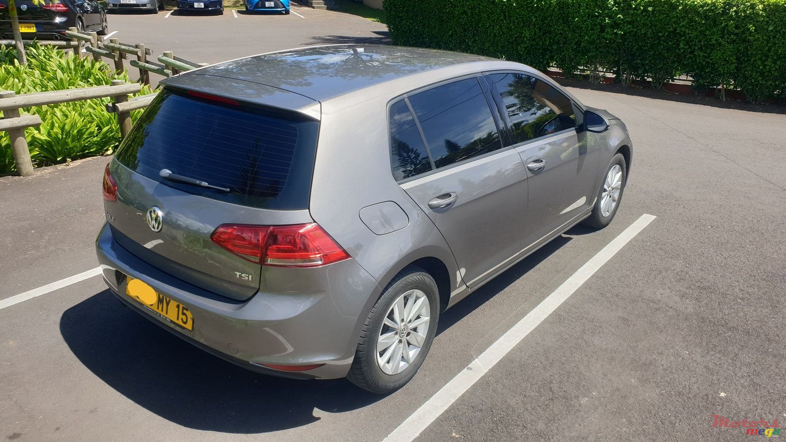 2015' Volkswagen Golf VII TSI photo #3