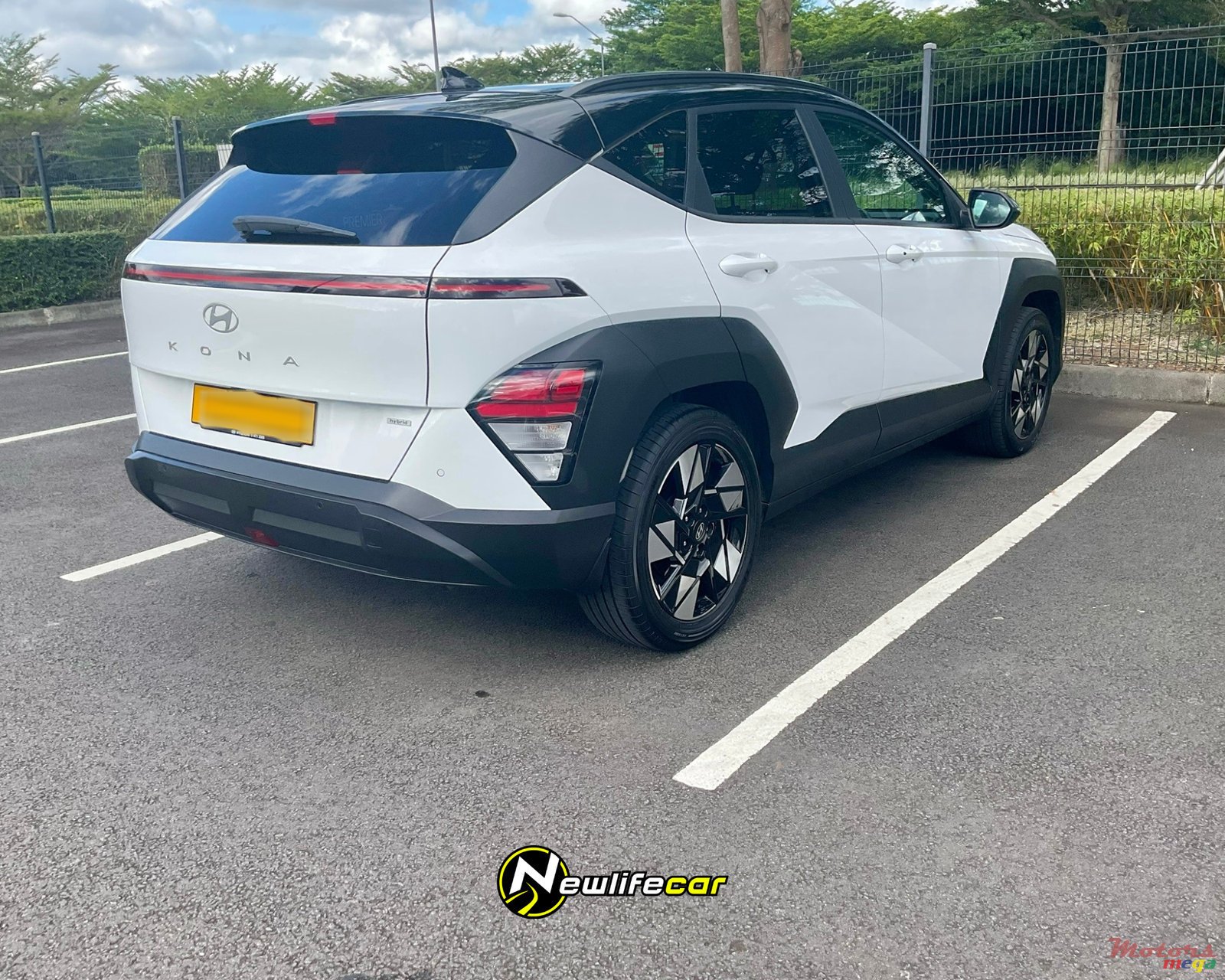 2023' Hyundai Kona Hybrid photo #3