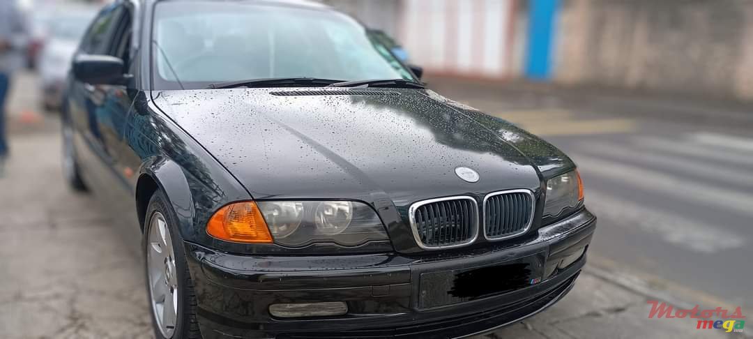 2000' BMW 318 photo #4