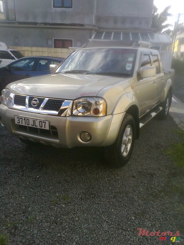 2007' Nissan Hardbody PREDATOR photo #1