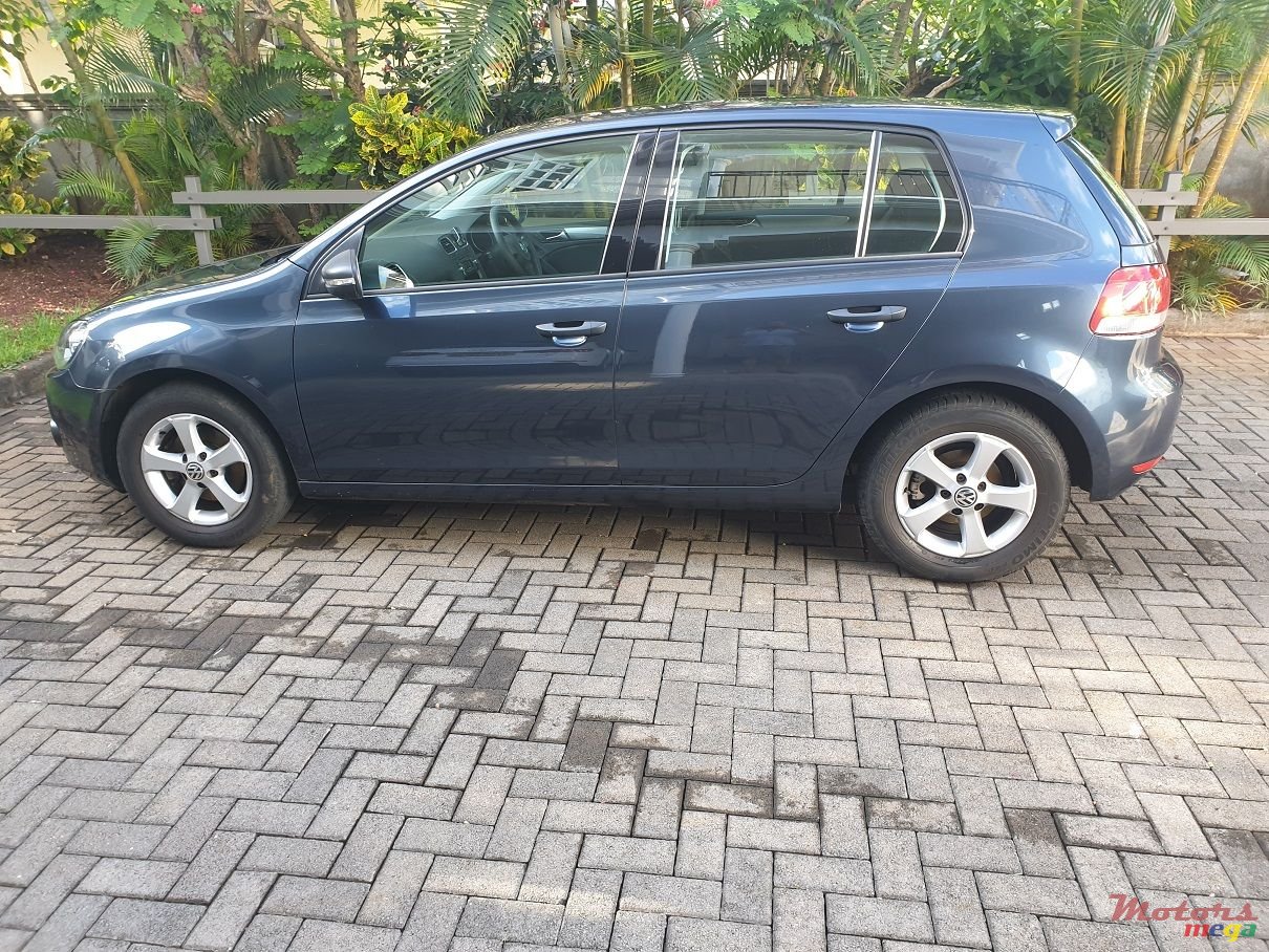 2012' Volkswagen Golf VI photo #1