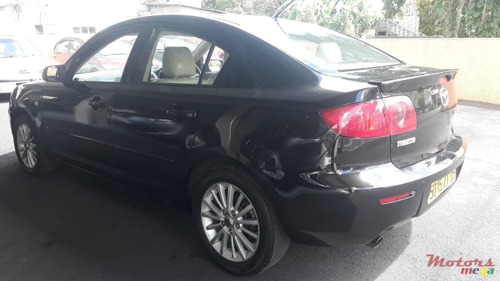 2005' Mazda Axela photo #6