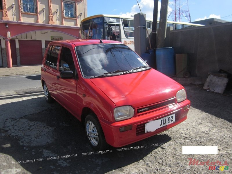 1992' Daihatsu Cuore photo #1