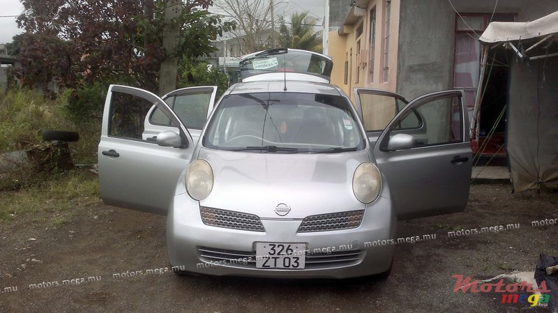 2003' Nissan photo #1