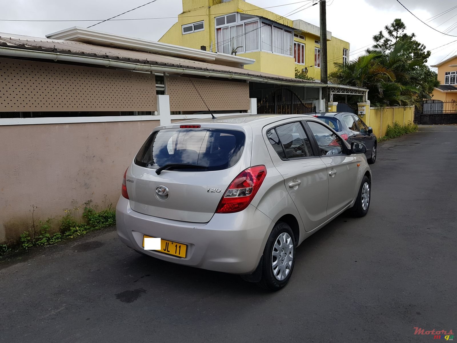 2011' Hyundai i20 photo #5