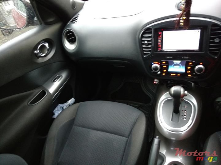2011' Nissan Juke photo #3