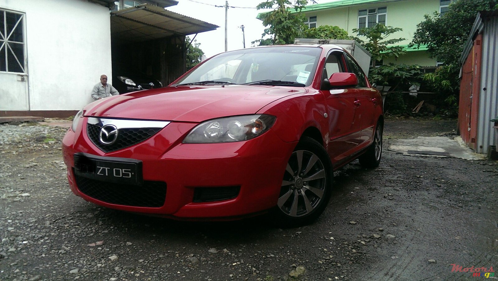 2005' Mazda 3 photo #1