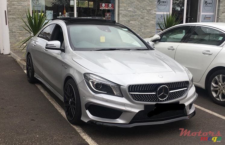 2013' Mercedes-Benz CLA 180 photo #1