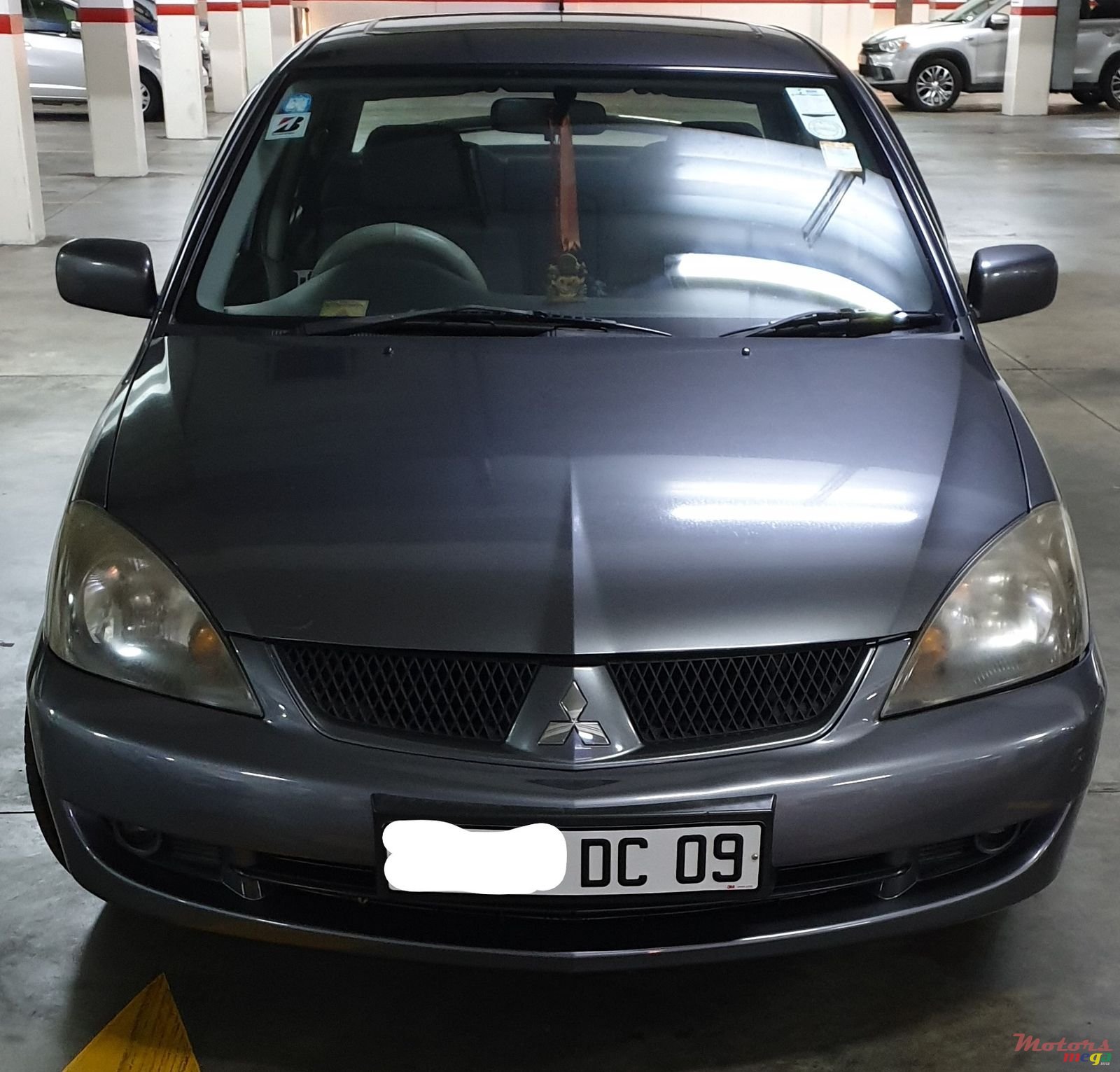 2009' Mitsubishi Lancer photo #1