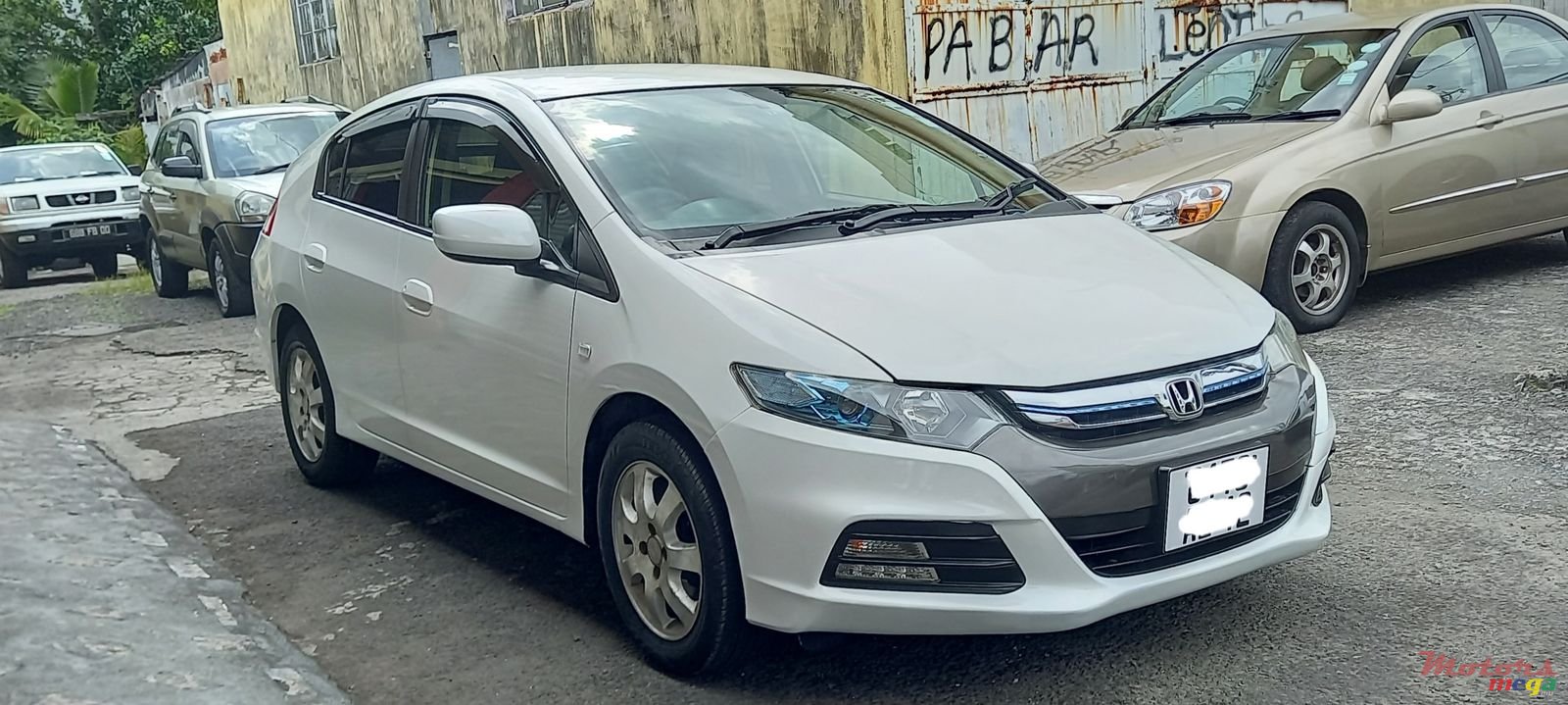 2012' Honda Insight photo #1