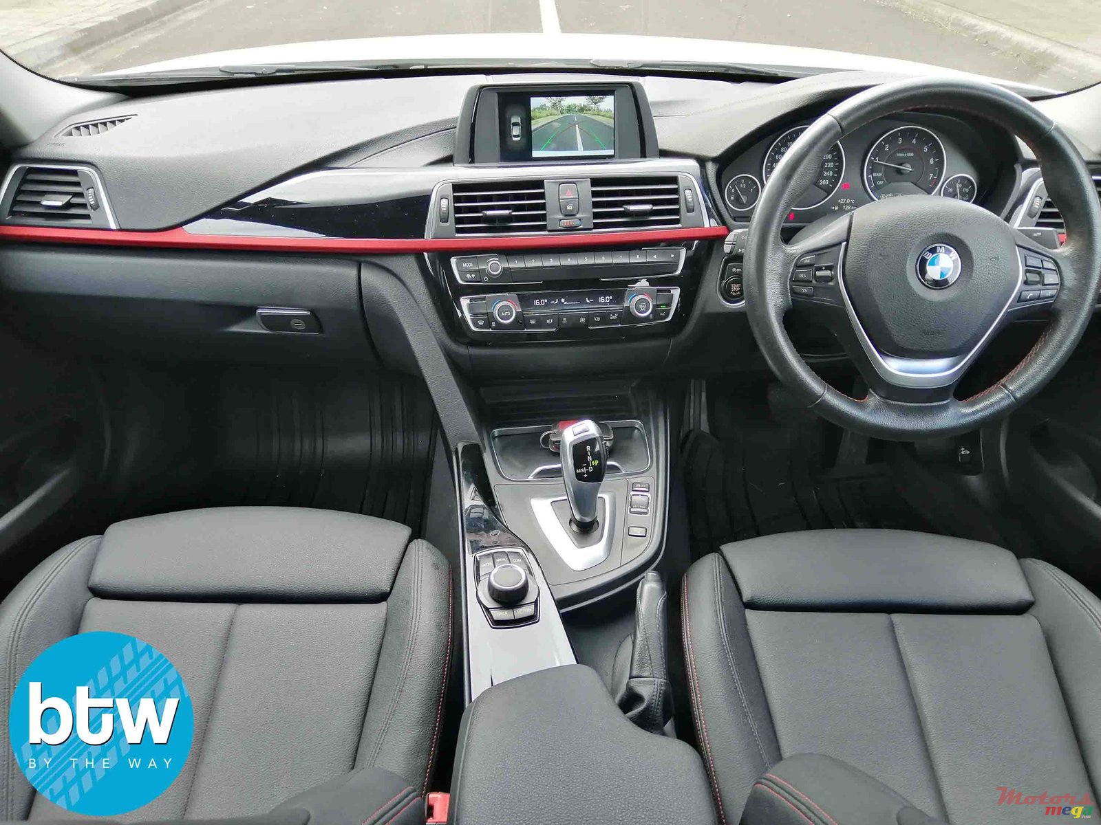 2017' BMW 318 photo #6