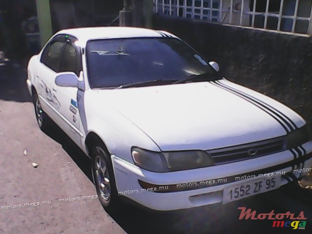 1995' Toyota photo #4