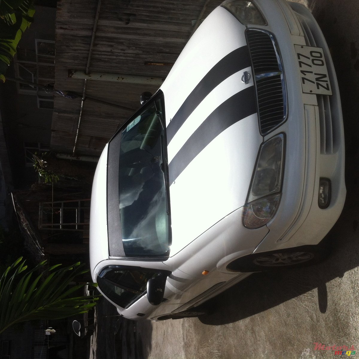 2000' Nissan Sunny photo #7