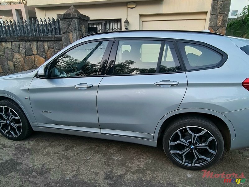 2017' BMW X1 X1 SDRIVE 18i photo #3