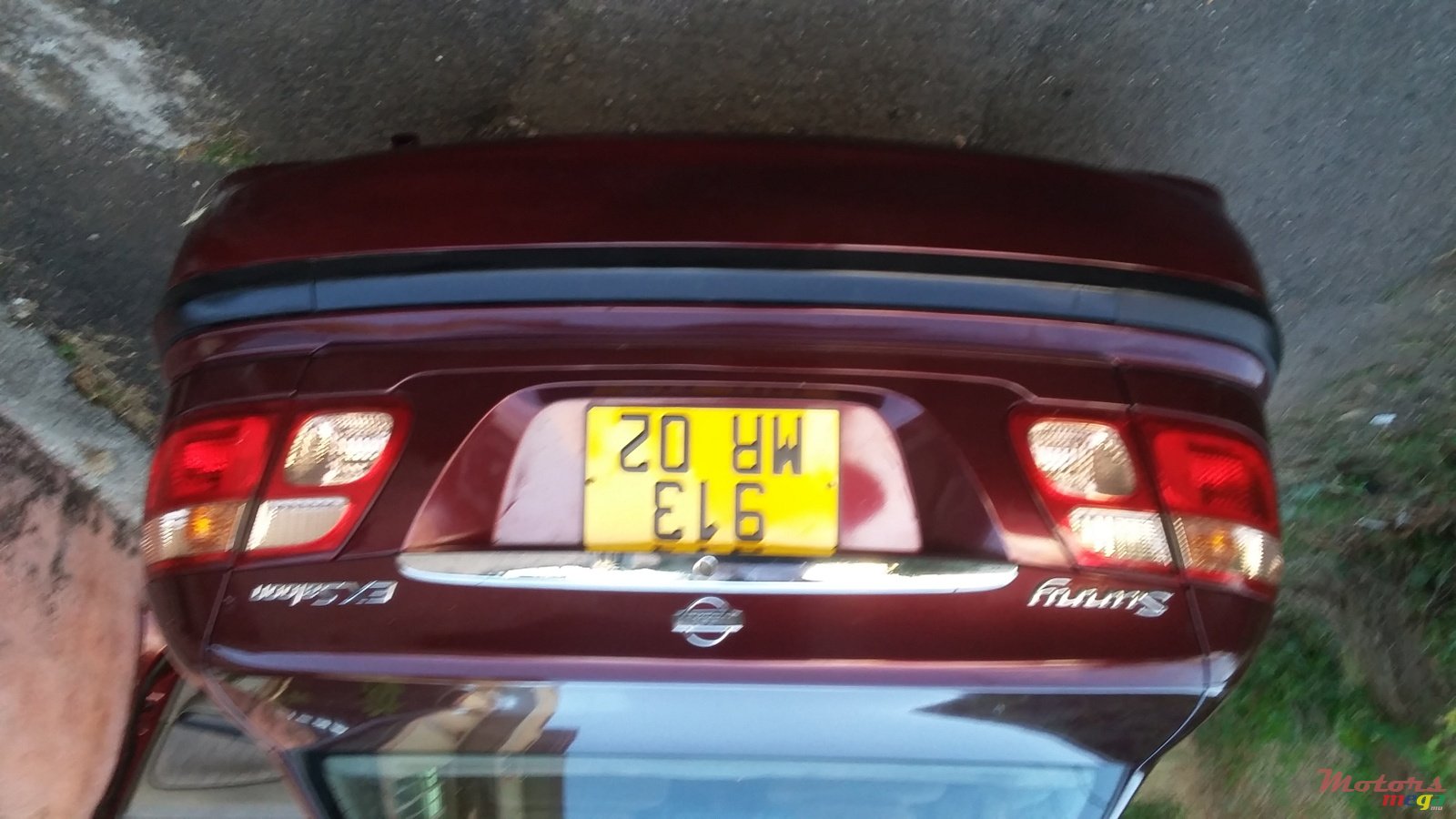 2002' Nissan N16 photo #1