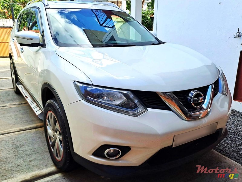 2016' Nissan X-Trail photo #1