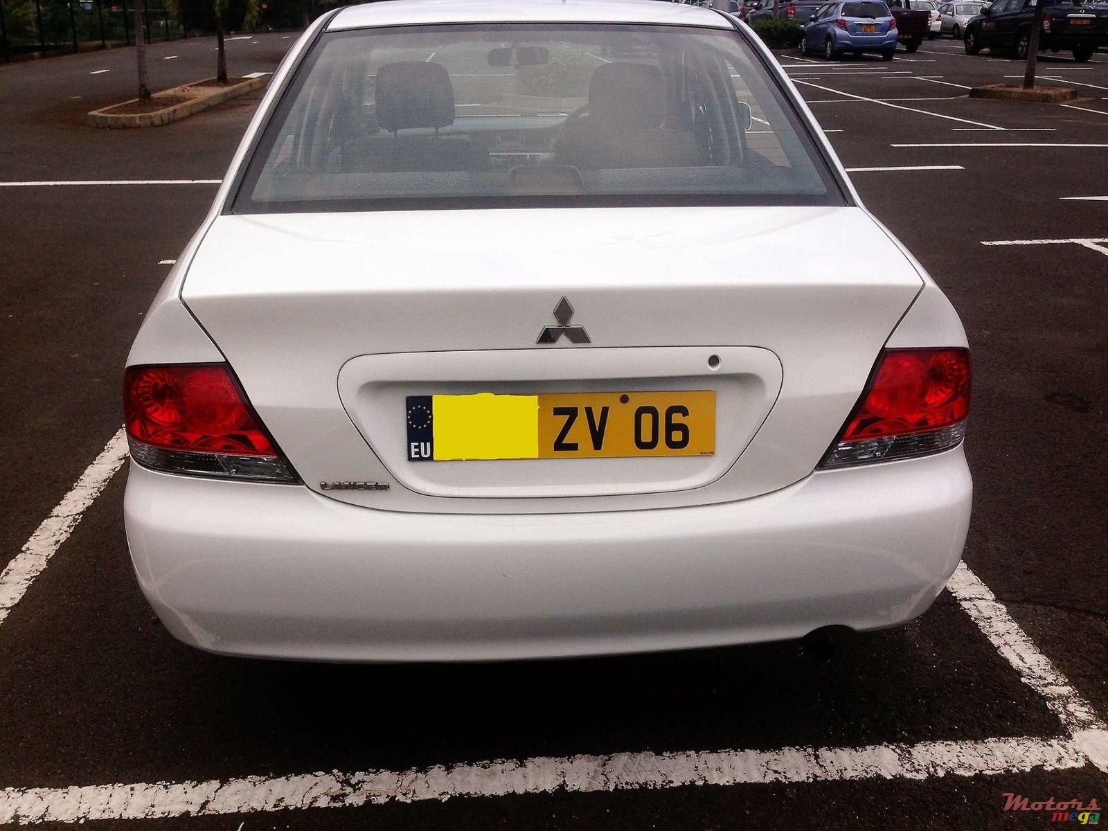 2006' Mitsubishi Lancer Original photo #6