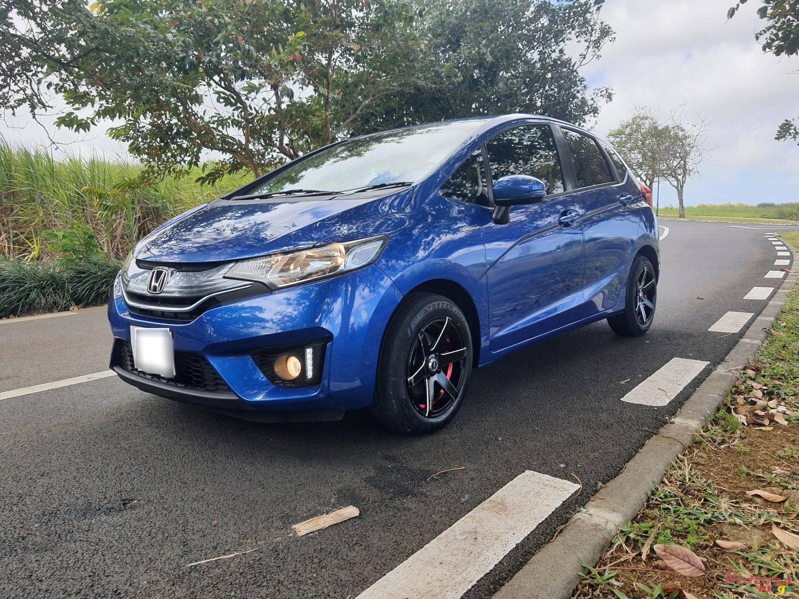 2015' Honda Fit photo #1