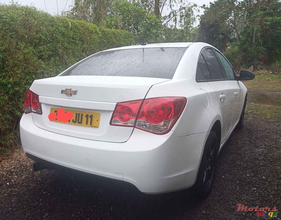2011' Chevrolet Cruze 1.6l MANUAL photo #5