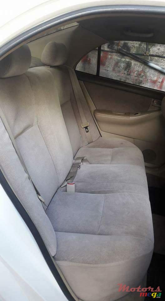 2001' Toyota photo #6