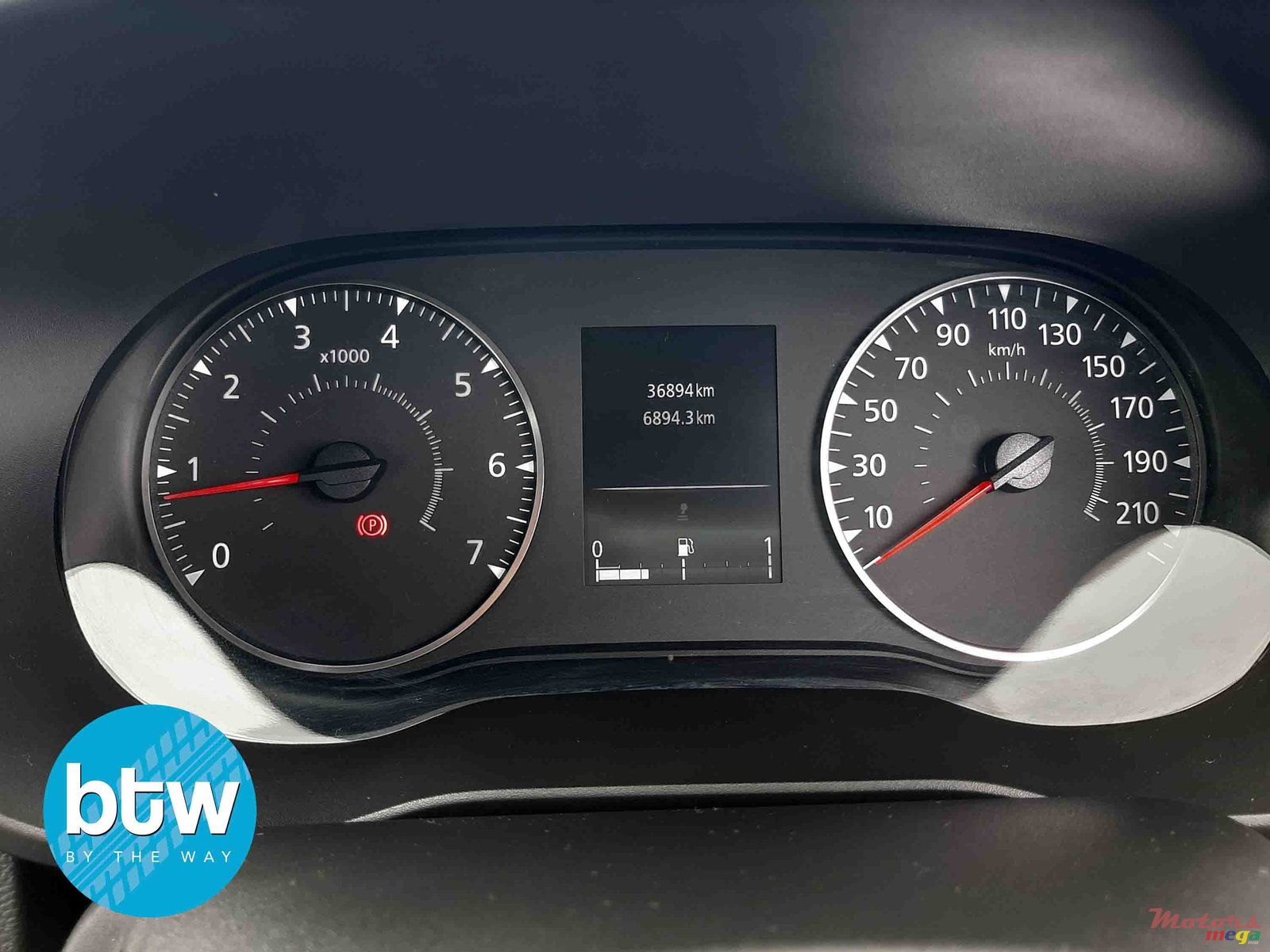 2019' Renault Duster photo #7